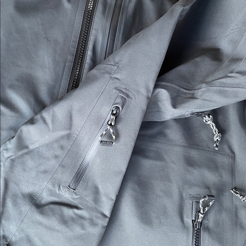 Strafe Women’s Waterproof Shell Jacket, Charcoal … - image 7
